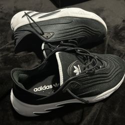 Adidas Adifom 