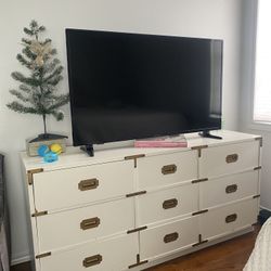 6-Drawer Dresser - MCM - $500