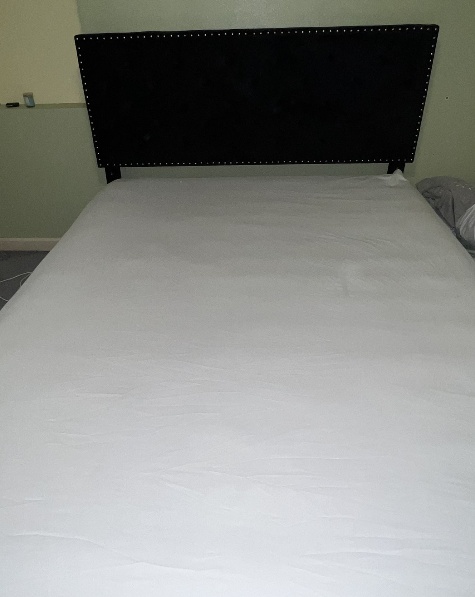 Queen size bed frame