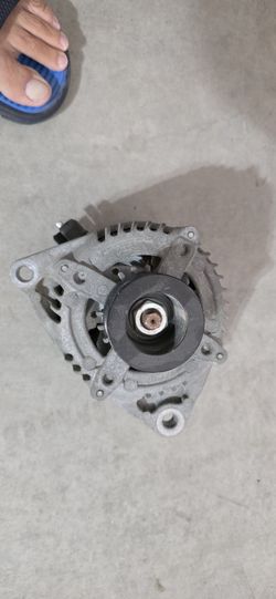 2011-2014 Ford Mustang 5.0 Alternator!!