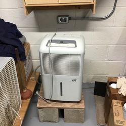 DehumidifierSD-70 E