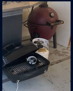 Grill cooking camping items