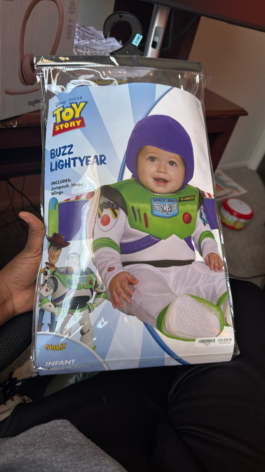 15 Dollars Buzz light yeae