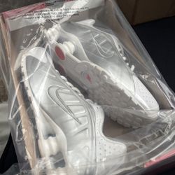 Nike Shox R4 Women's Shoes 