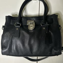 Michael Kors Hamilton Black, Large Leather Satchel Top handle bag. Excellent Condition.