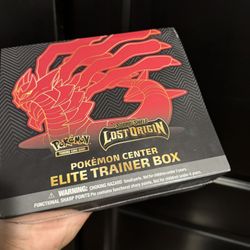 Pokemon Center Lost Origins Etb