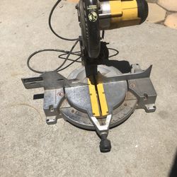 Dewalt Compound Chopsaw