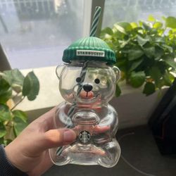 STARBUCKS BARISTA BEAR CUP