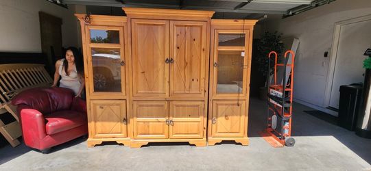 Entertainment Center