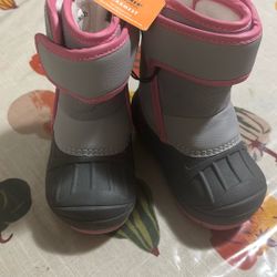 Baby snow/winter boots New!
