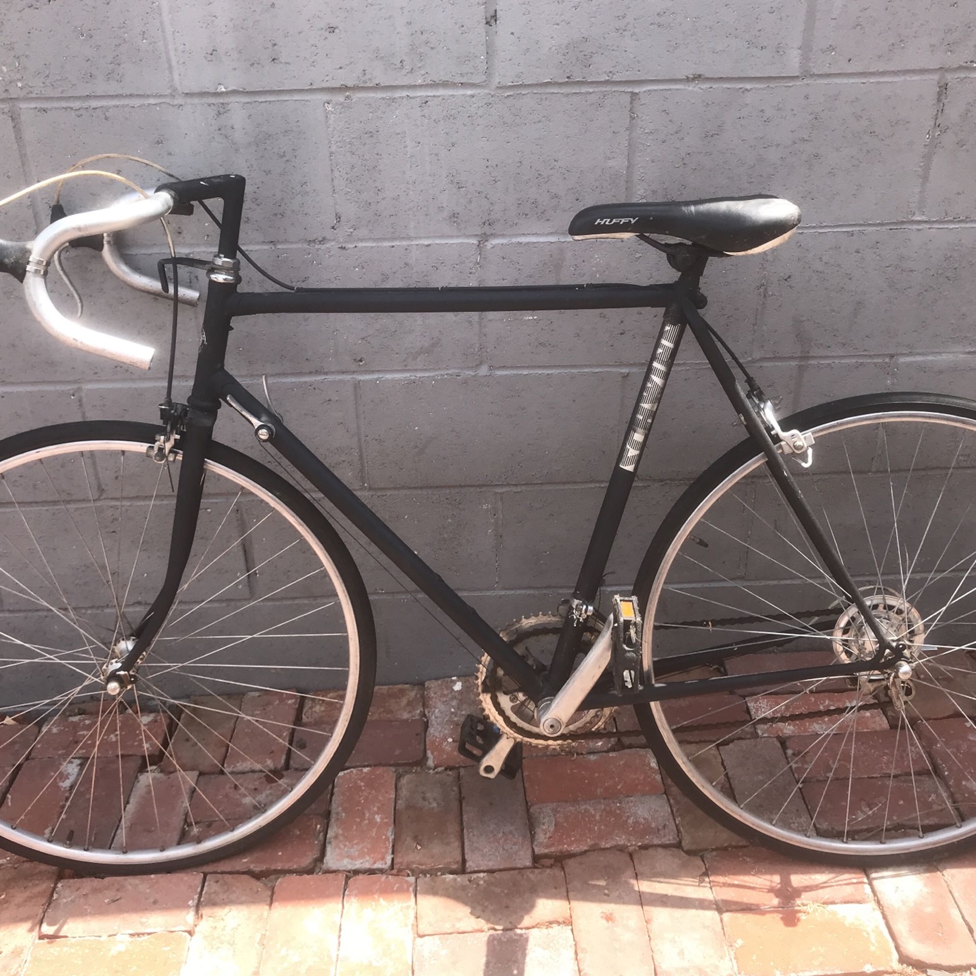 Schwinn Chicago Bike