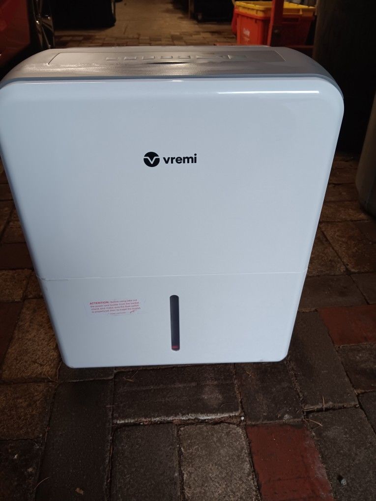 22 Pint Dehumidifier