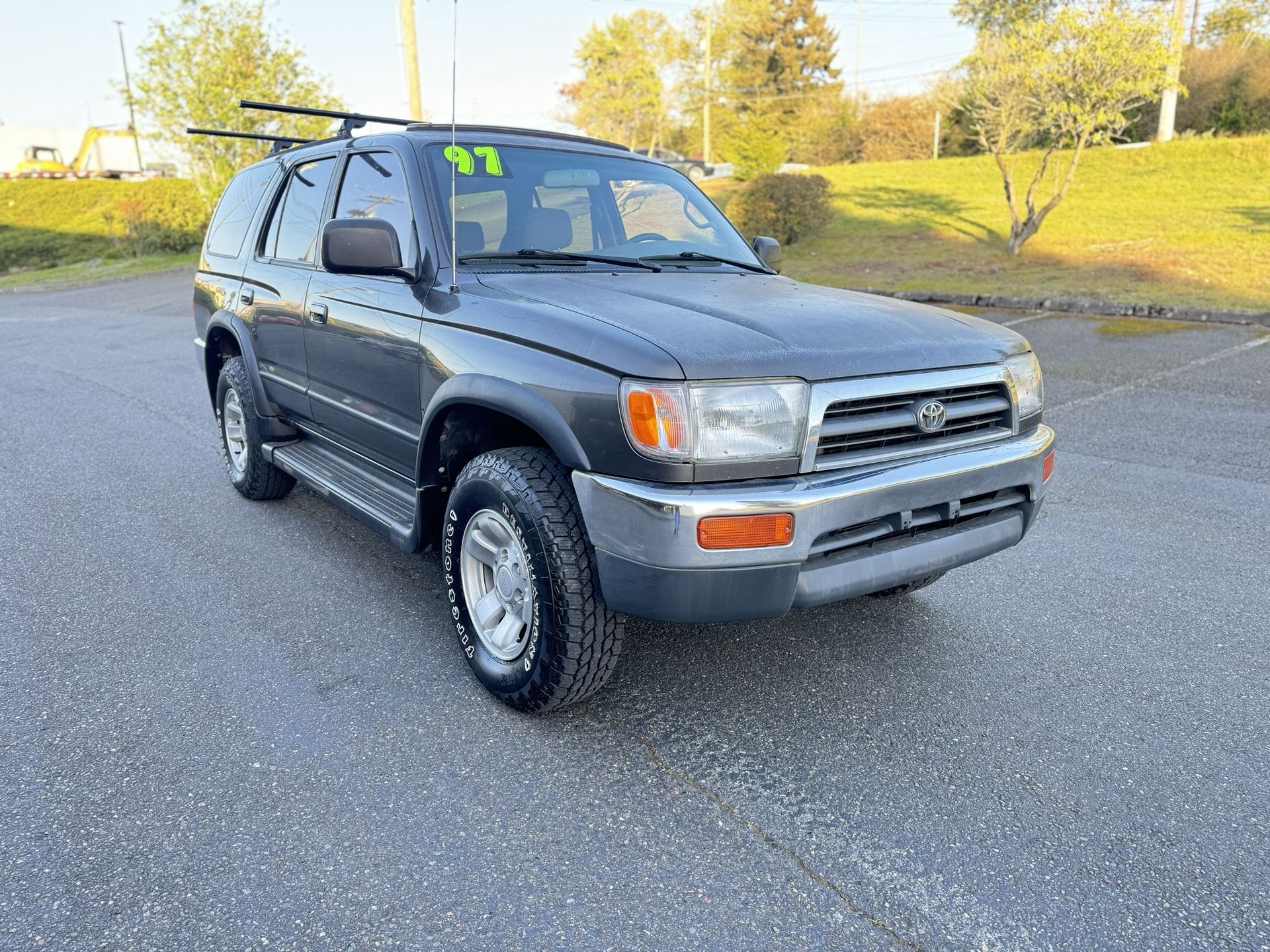 1997 TOYOTA 4RUNNER SR5