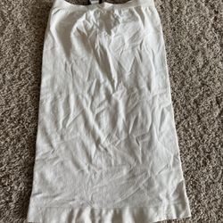 2B Bebe White Tube Top – Size P/S