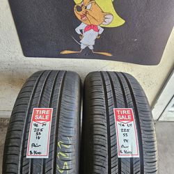 225/55/18 Hankook Tires (2)