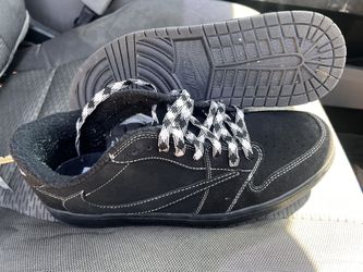 Travis Scott Low Dunks