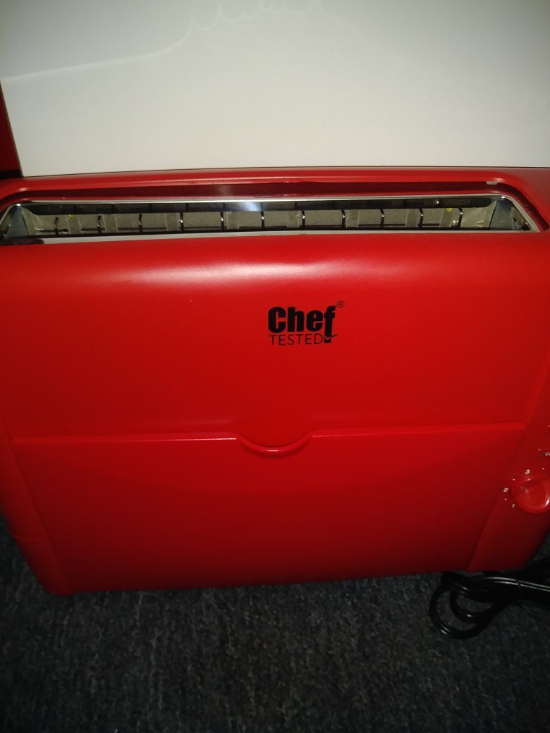 Red Toaster $25