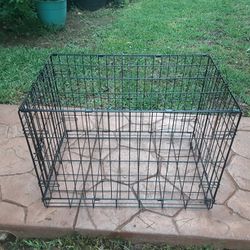 Medium Metal Kennel Cage for Pets & Animals ( Mediano Jaula de Mascotas y Animales )