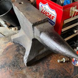 Vintage Fisher Anvil 