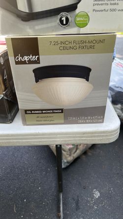 Light ceiling fixture