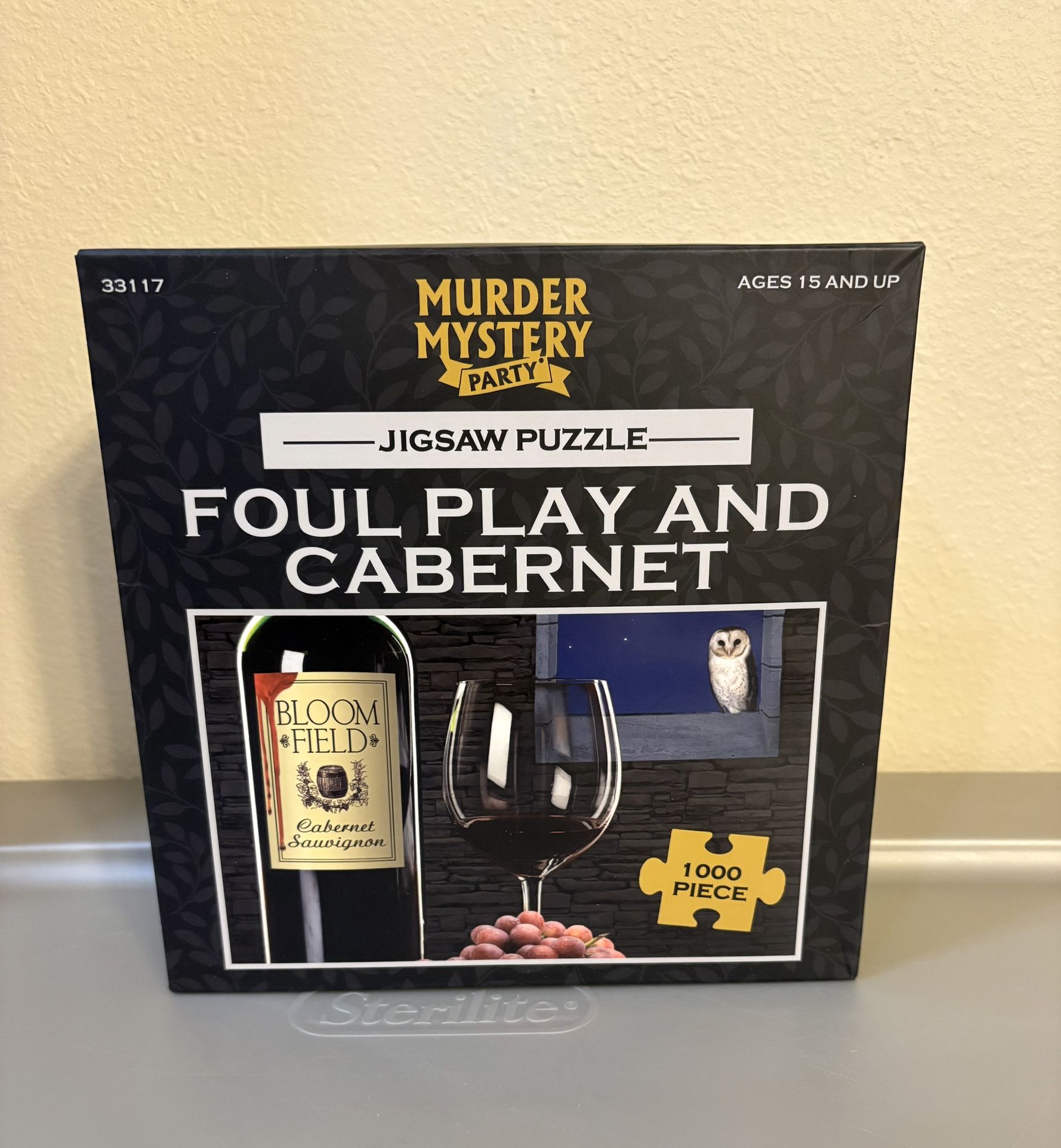 Murder Mystery Foul Play & Cabernet 1000 Piece Puzzle