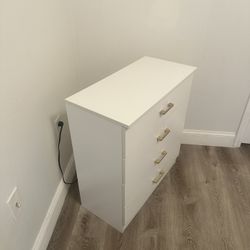 Small 4 Drawer Dresser