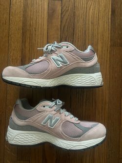 Pink/grey NewBalance