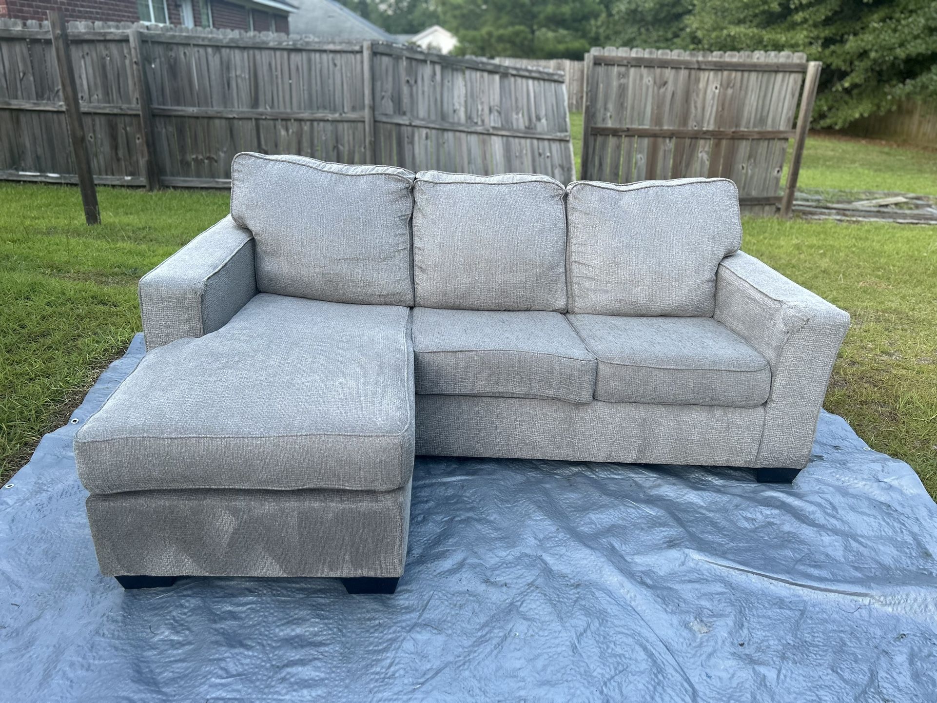 Gray Sectional Couch *FREE DELIVERY*