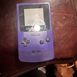 Gameboy Color (Purple)