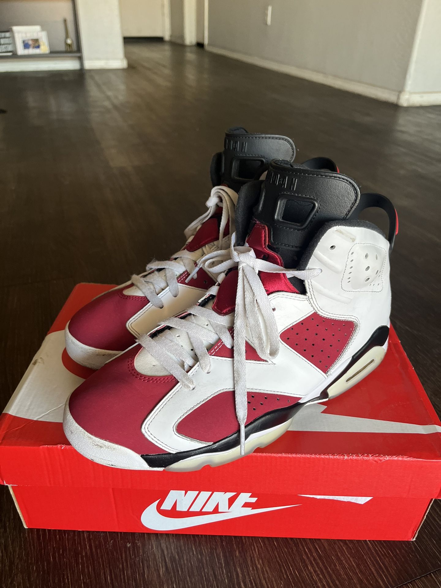 Air Jordan 6 Retro ‘Carmine’ Clothing