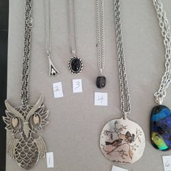Necklaces  Pendants And Chain