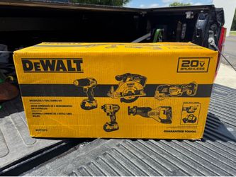DEWALT 20V MAX 5-Tool Power Tool Combo Kit