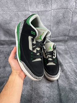 SIZE 9 | JORDAN 3 PINE GREEN WITH BOX | PRE-OWNED