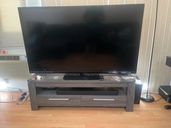 Vizio 70 inch tv for sale.
