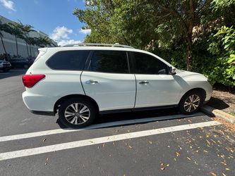 2018 Nissan Pathfinder