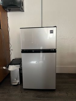 RCA Mini Refrigerator – Great Condition – $125 OBO