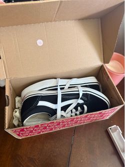 Brand new Vans size 3 kids