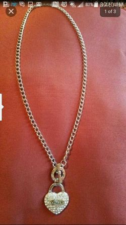Coach necklace fantasy