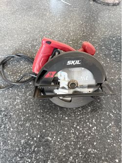 Skil 7 1/4in corded circular saw 13 amp