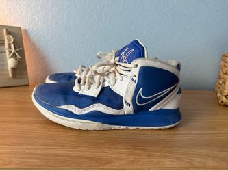 Kyrie Infinity, women’s size 8
