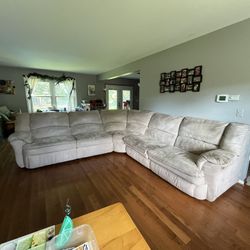 Sectional Couch With Pull Out Queen Mattress And Two Reclining Seats