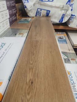 Lifeproof
Hill Valley Oak 22 MIL x 9 in. W x 48 in. L Waterproof Click Lock Luxury Vinyl Plank Flooring (20.06 sq. ft. /Case)