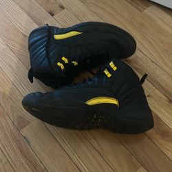 Jordan 12 Black Taxi men size 9