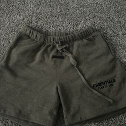 Essentials Shorts Size S