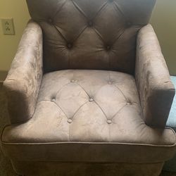 Aliyah 28” Wide Chair 