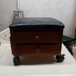 Foot Stool On Wheels With Drawers 