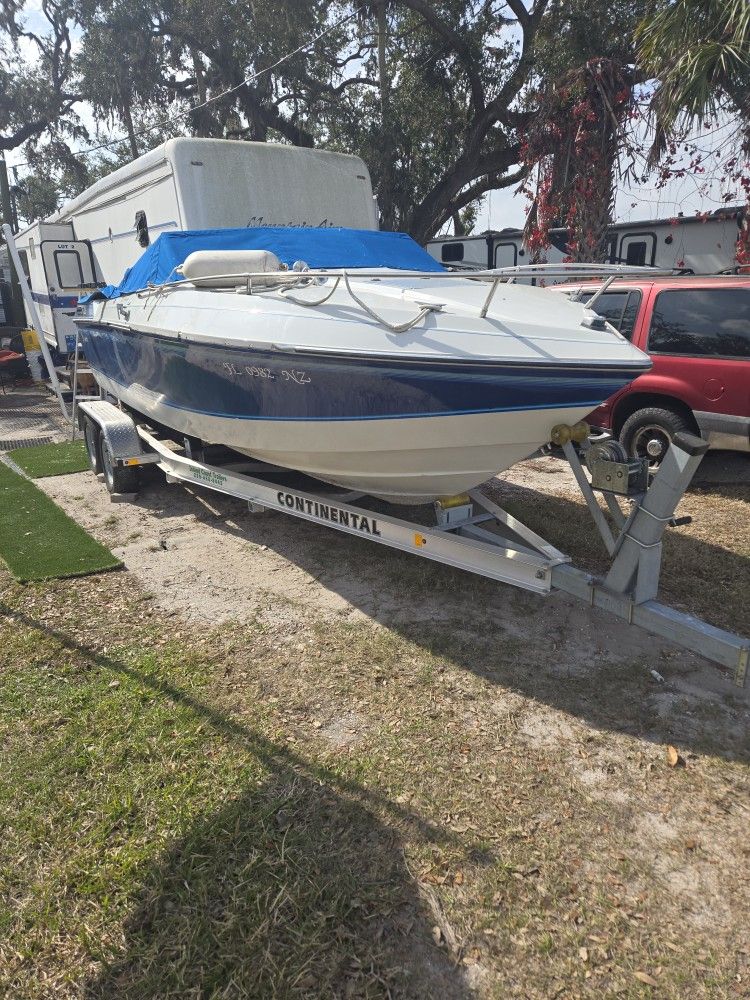 Wellcraft 2100 With Continental Trailer