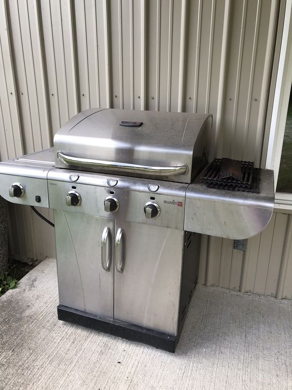Outdoor grill for Sale in Bellingham, WA - OfferUp