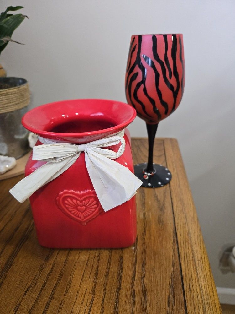 Red Decor