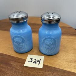 Rare Slag Glass Owl Salt And Pepper Shakers
